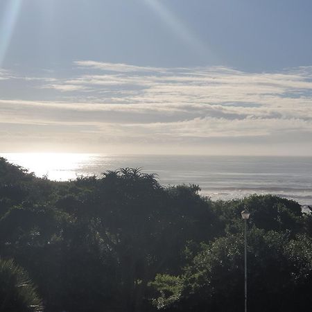 Deep Blue Guest House Amanzimtoti Eksteriør bilde