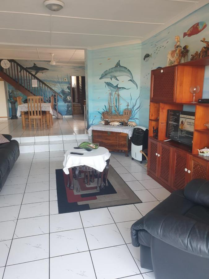 Deep Blue Guest House Amanzimtoti Eksteriør bilde