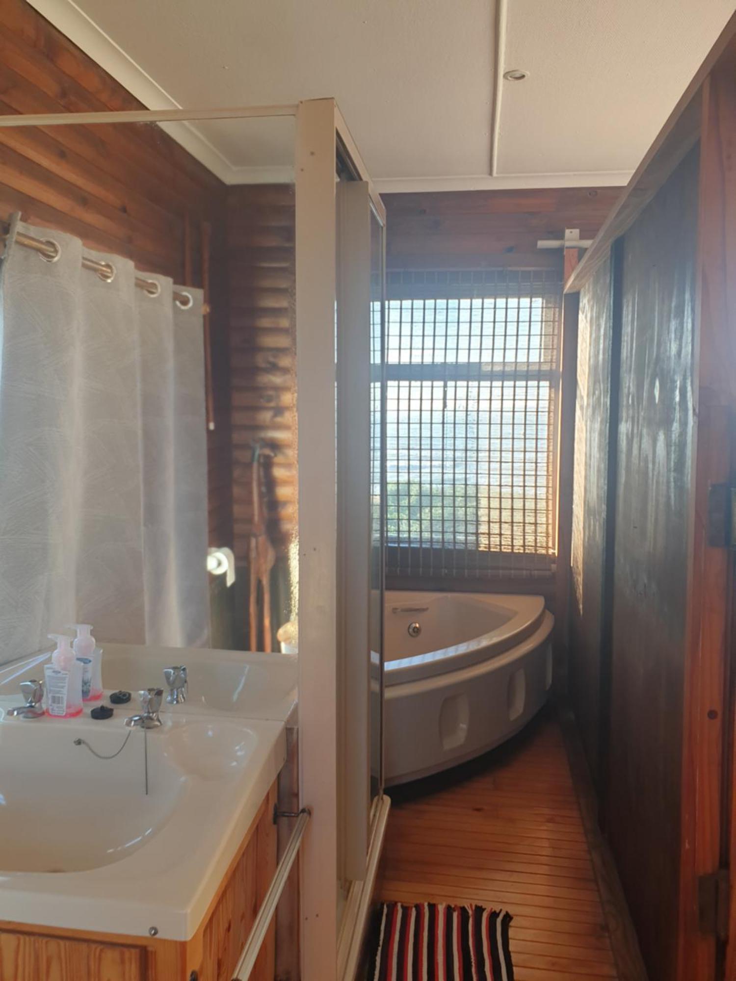 Deep Blue Guest House Amanzimtoti Eksteriør bilde